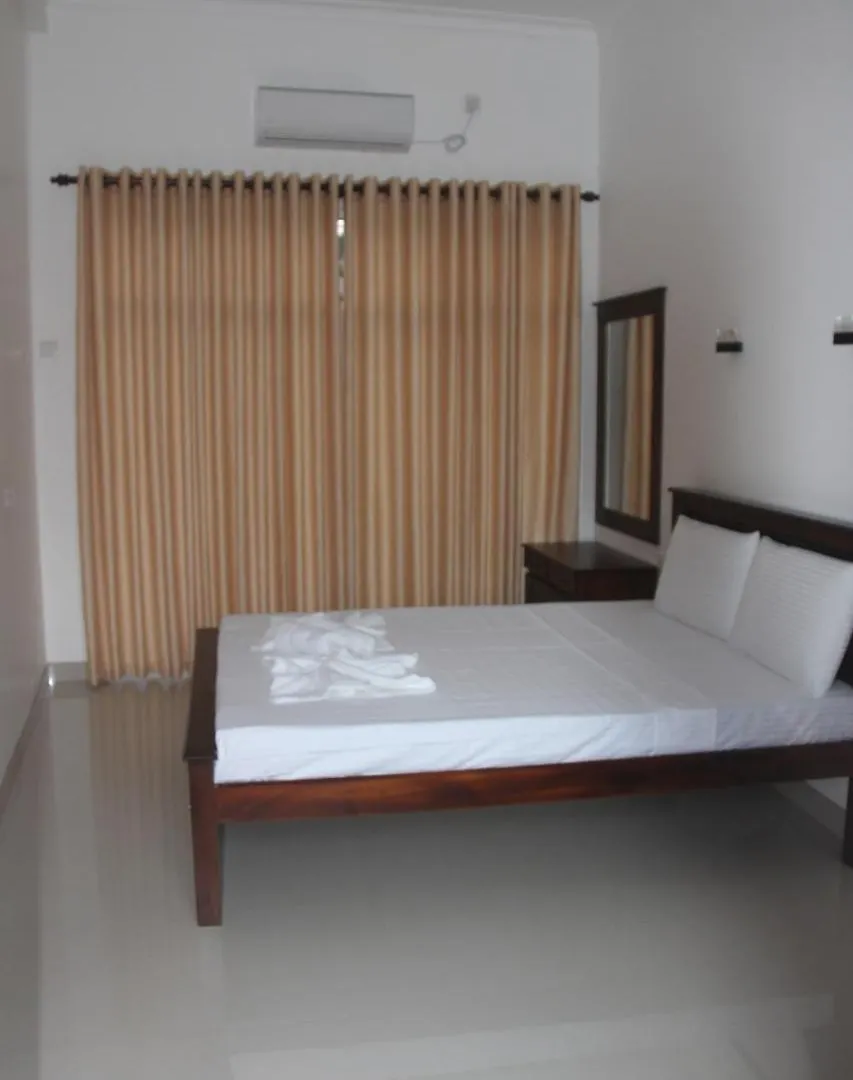Estalagem White Sands Hotel Negombo Sri Lanca