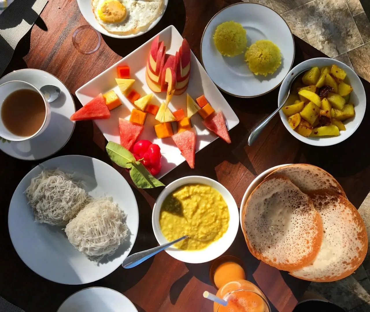 White Sands Hotel Negombo